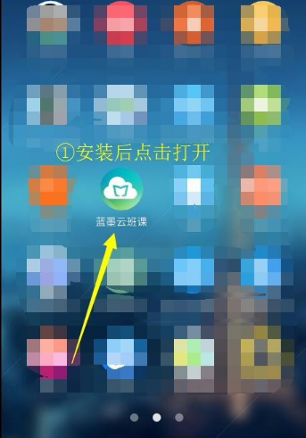 李铁妻子名下公司均存续
